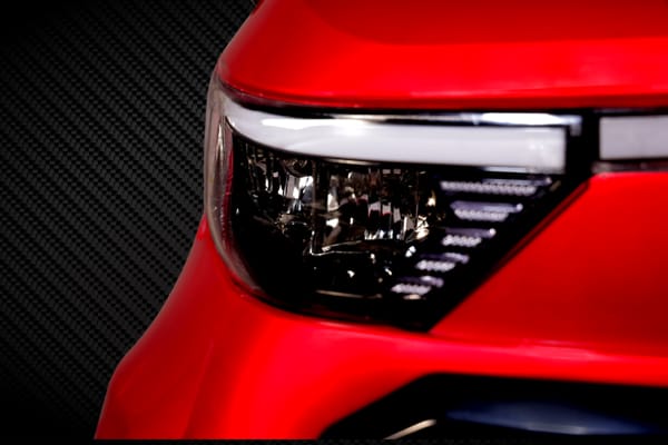 Yakuza Karishma Electric Car: मात्र ₹1.25 लाख में – बाइक से भी सस्ती, 150 KM की रेंज वाली कार! 3