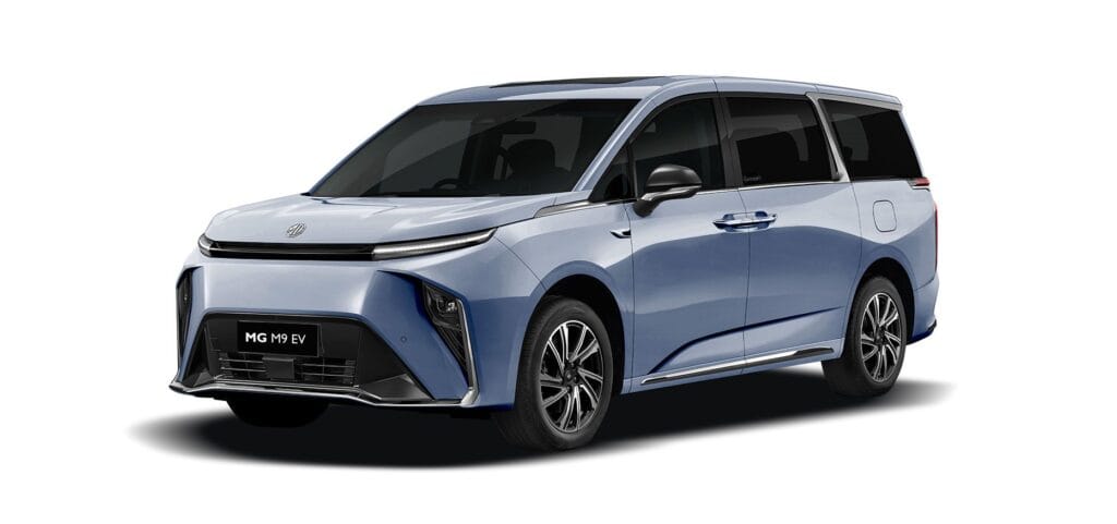 Upcoming Cars July 2025: भारत में आ रही हैं ये नई फैमिली और इलेक्ट्रिक कारें! 4